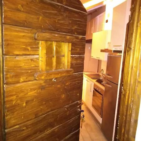 Appartamento In Casa D'Epoca أَويستا المظهر الخارجي الصورة
